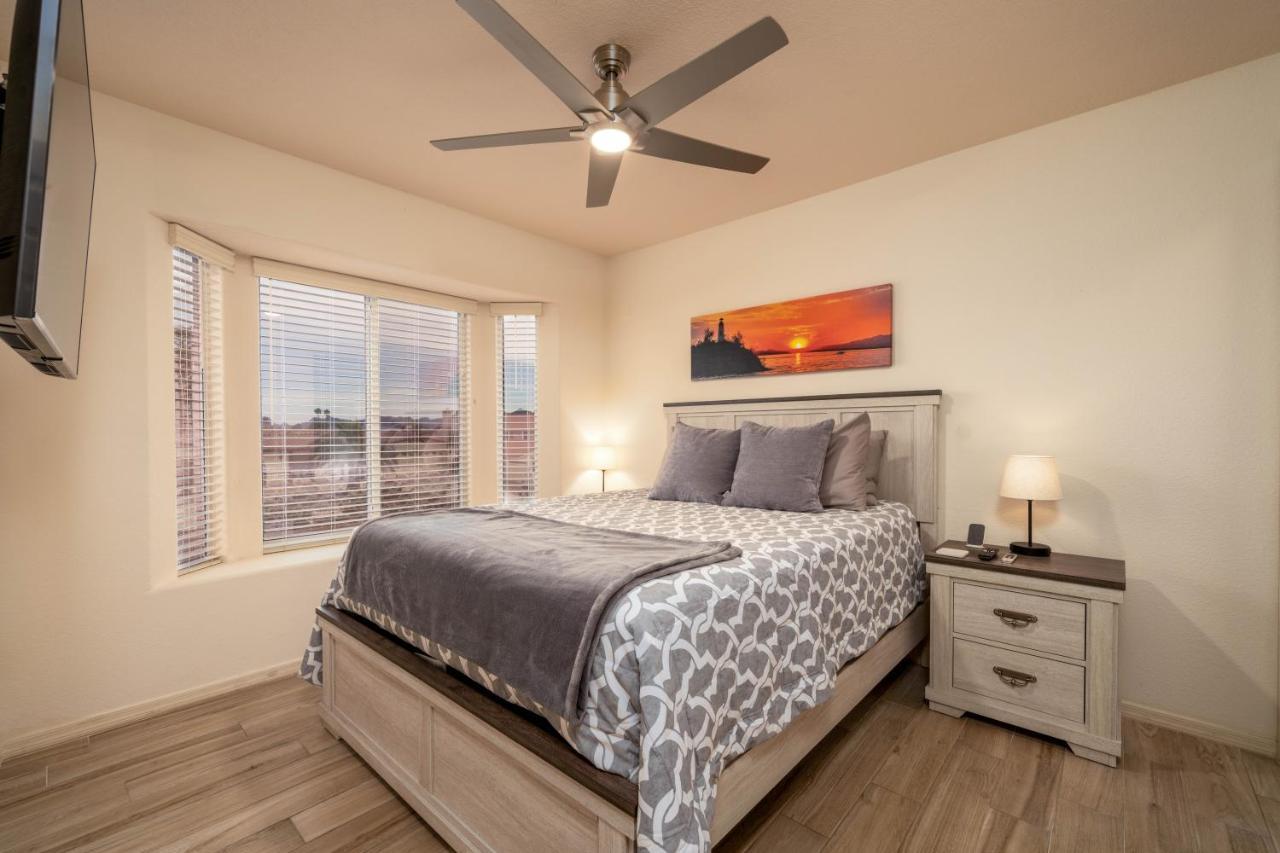 Grand Havasu Oasis With Custom Pool & Spa! เลคฮาวาซูซิตี้ ภายนอก รูปภาพ