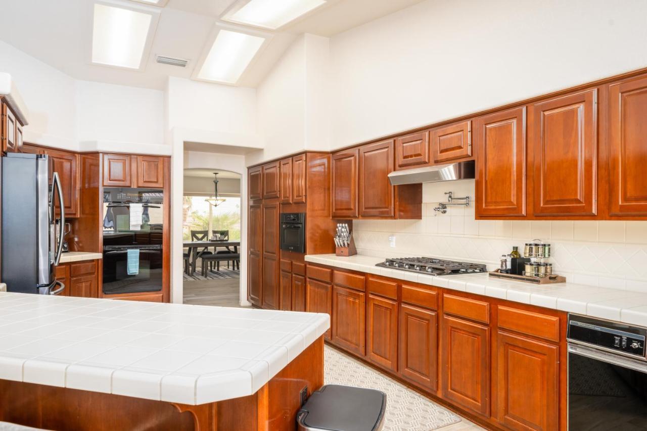 Grand Havasu Oasis With Custom Pool & Spa! เลคฮาวาซูซิตี้ ภายนอก รูปภาพ
